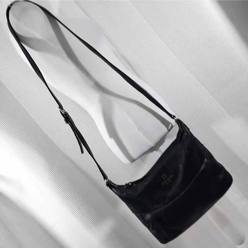 KATE SPADE! BLACK PEBBLED GENUINE LEATHER LOGO FRONT CROSSBODY, SHOULDER BAG!